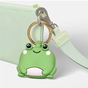 Heyday Air Tag Holder/Keychain NWT